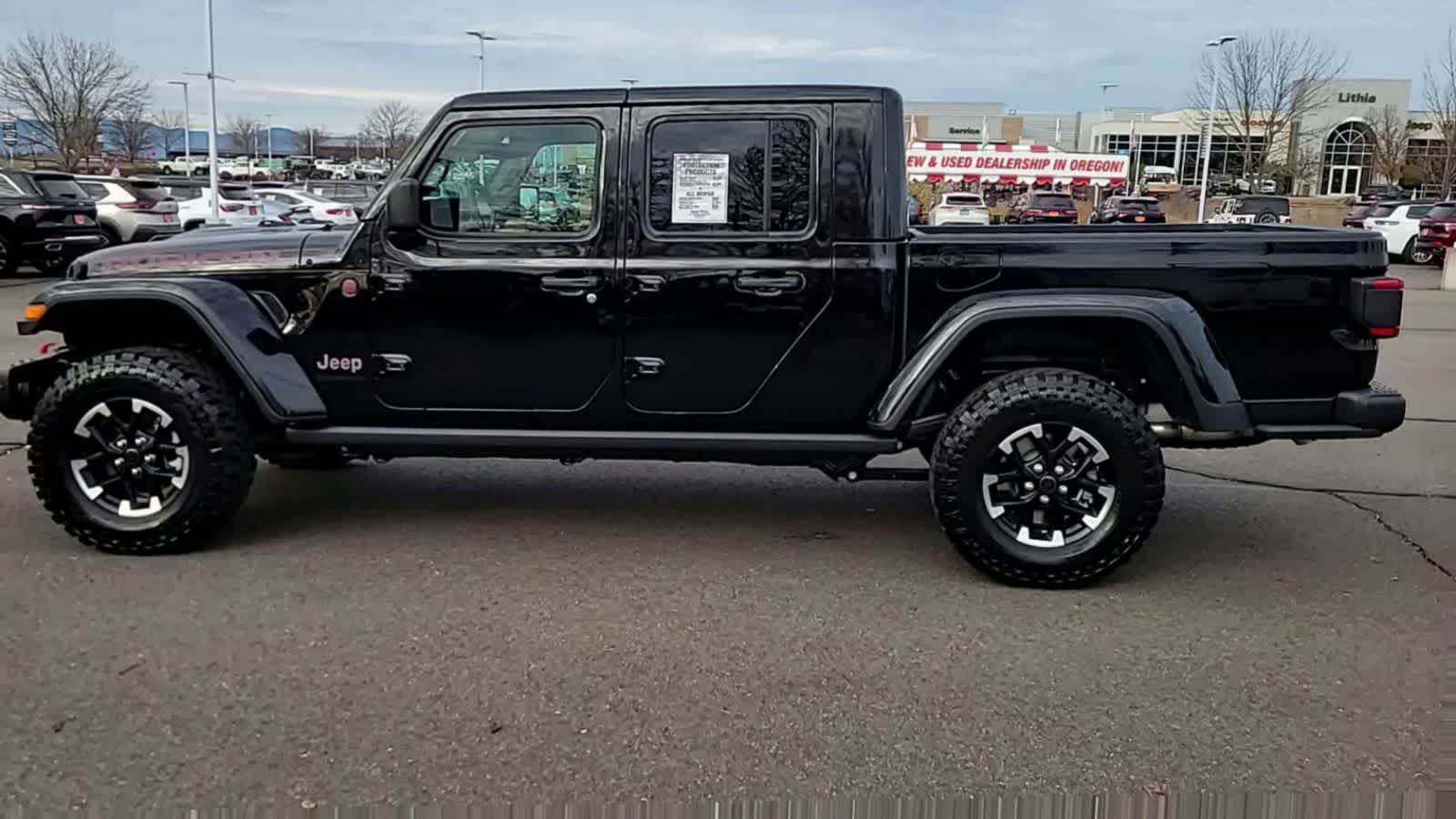 Thumbnail: 2026 Jeep Gladiator - 5