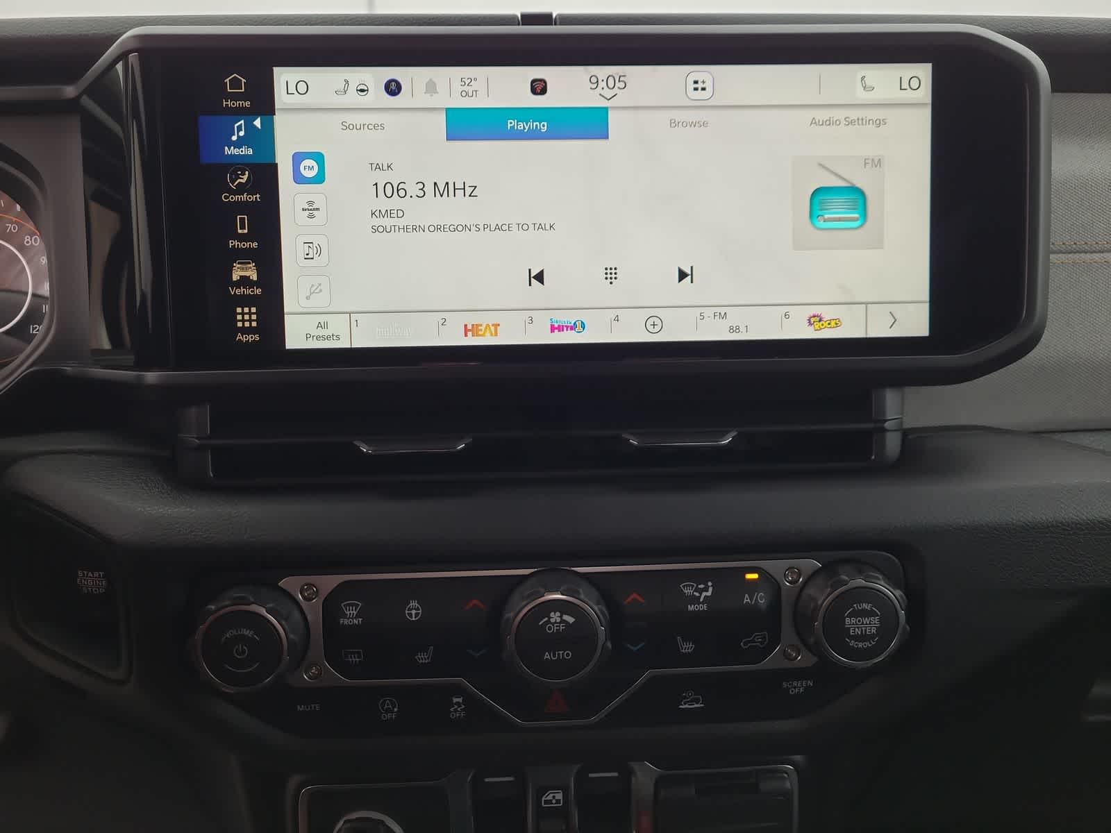 Thumbnail: 2026 Jeep Wrangler - 24