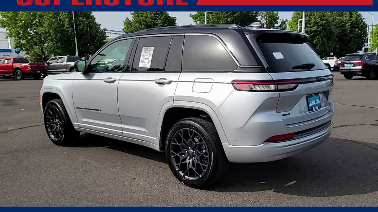Thumbnail: 2026 Jeep Grand Cherokee - 6