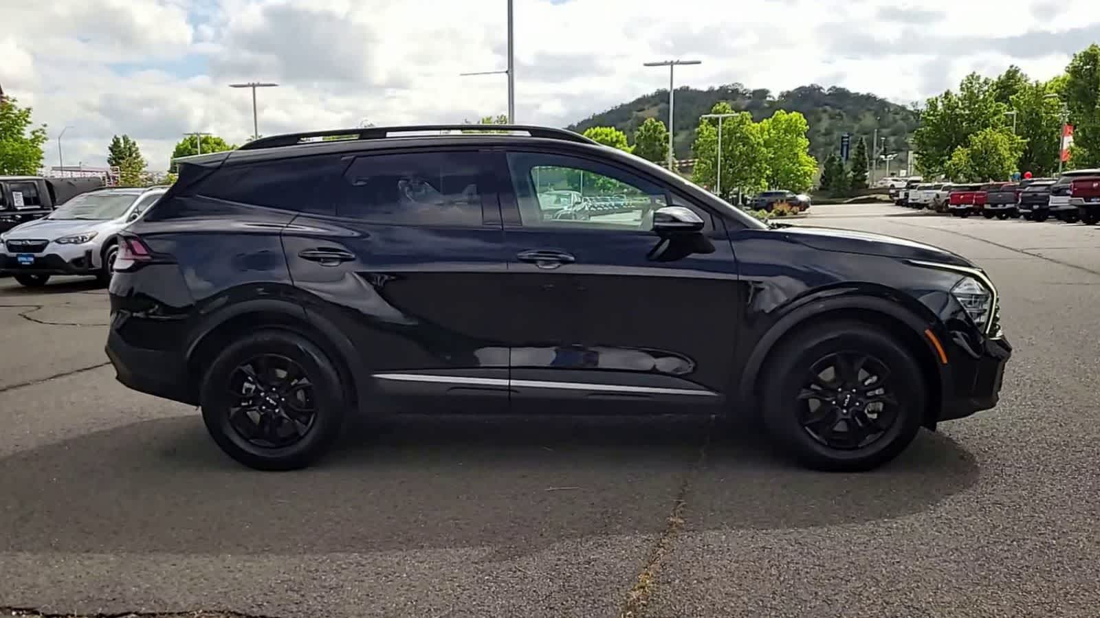 Thumbnail: 2023 Kia Sportage - 9