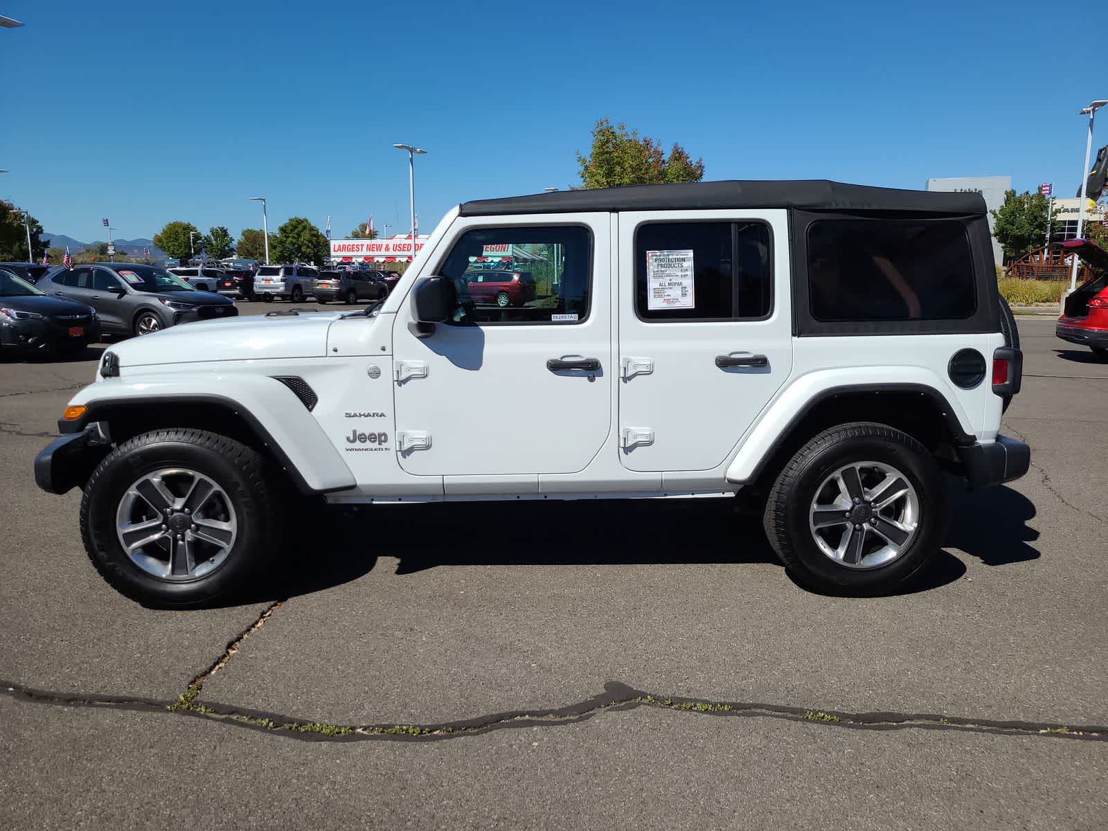Thumbnail: 2023 Jeep Wrangler - 11