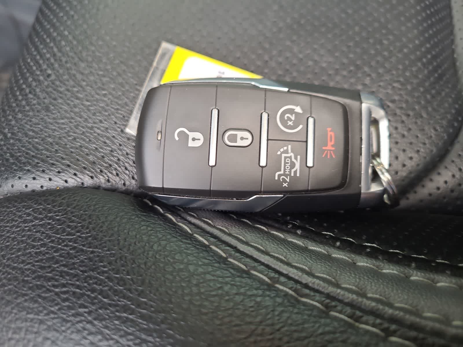 Thumbnail: 2025 RAM 1500 - 28