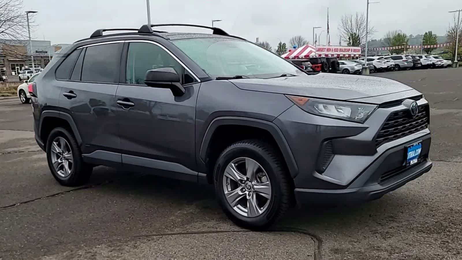 Thumbnail: 2022 Toyota RAV4 - 2