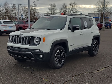 2023 Jeep Renegade Latitude SUV