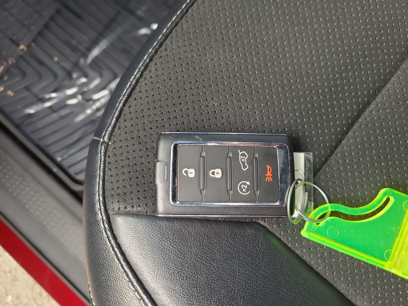 Thumbnail: 2023 Jeep Grand Cherokee - 28