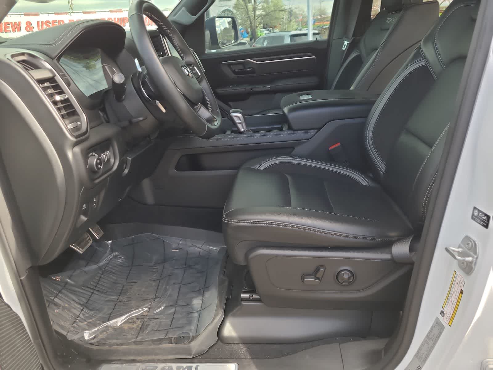 Thumbnail: 2025 RAM 1500 - 19