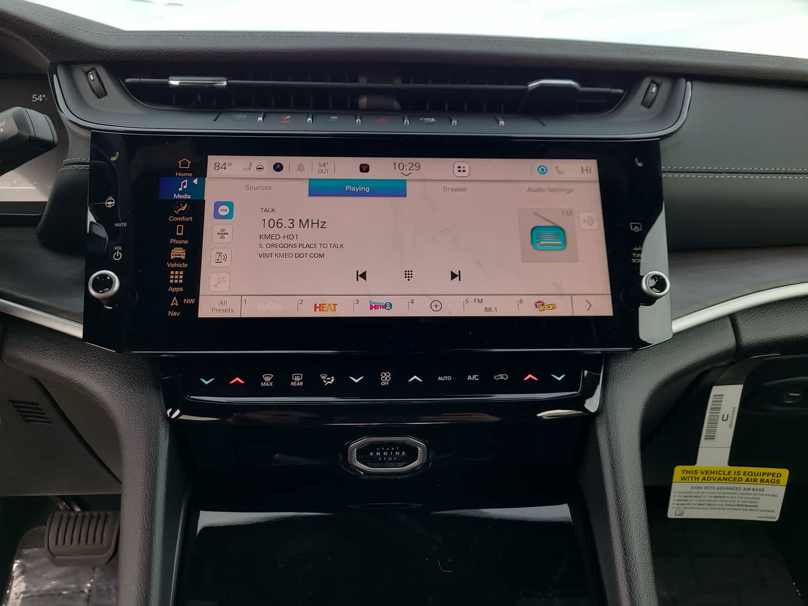 Thumbnail: 2026 Jeep Grand Cherokee - 24