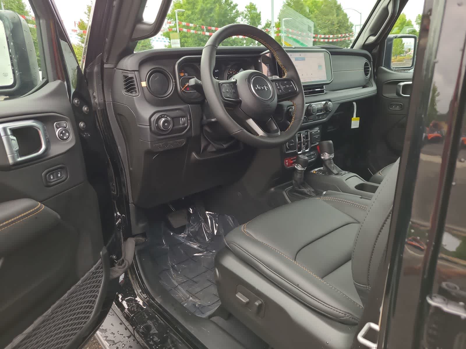 Thumbnail: 2025 Jeep Wrangler - 10