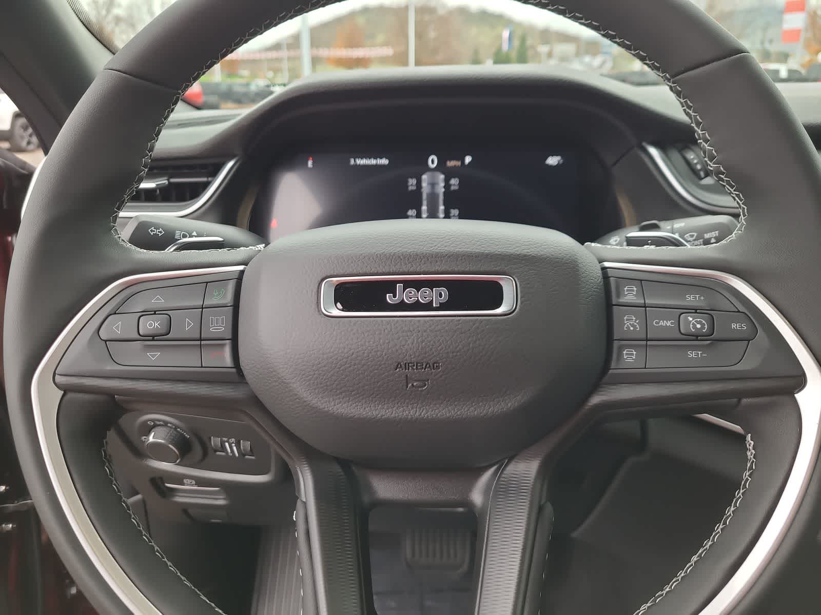 Thumbnail: 2025 Jeep Grand Cherokee - 23