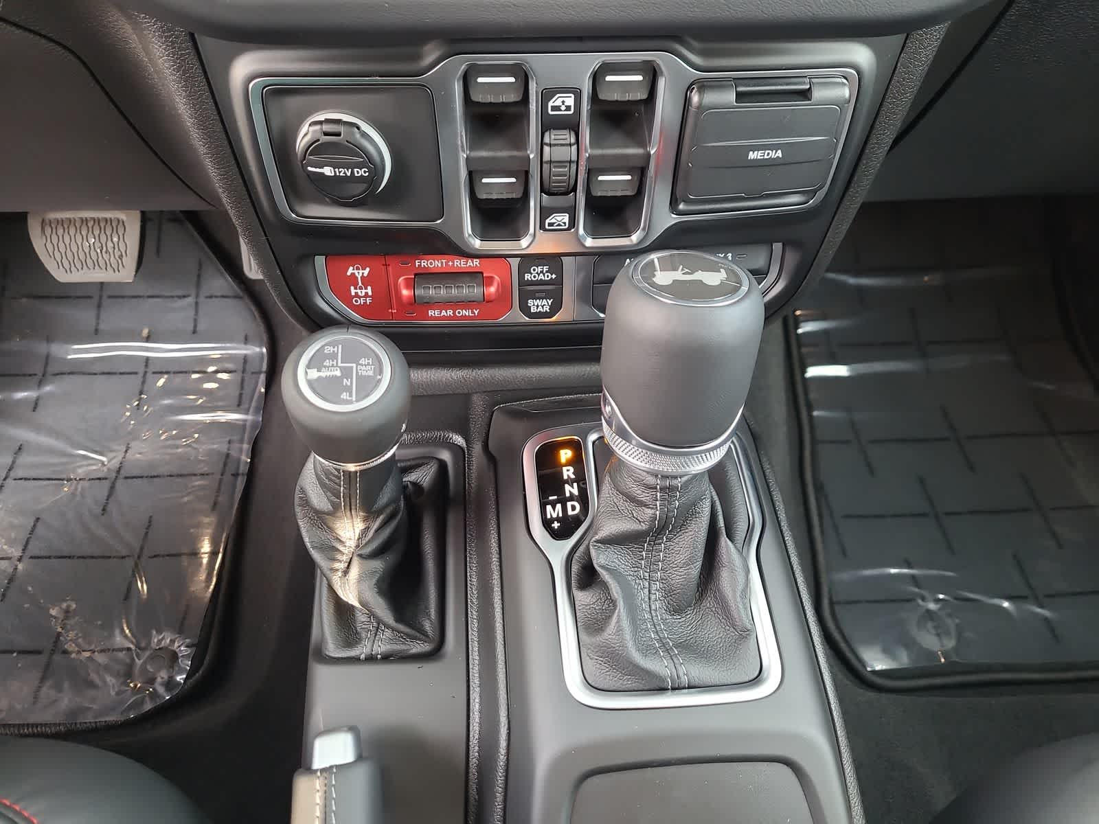 Thumbnail: 2026 Jeep Wrangler - 25