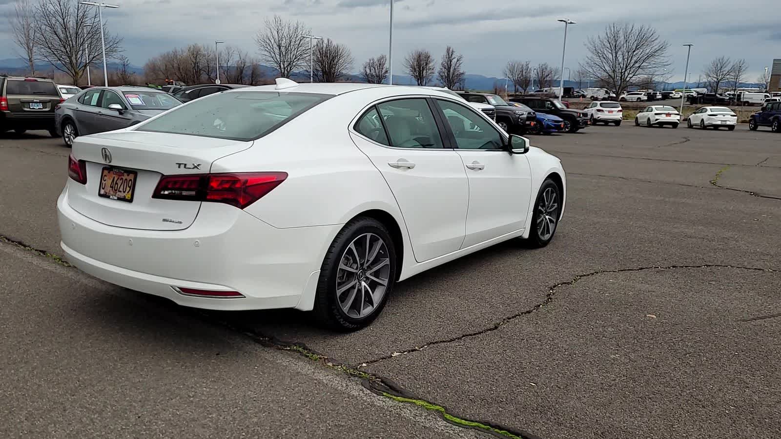 Thumbnail: 2015 Acura TLX - 8