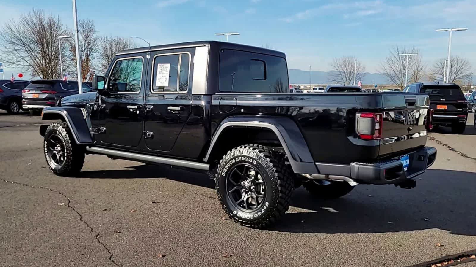 Thumbnail: 2026 Jeep Gladiator - 6
