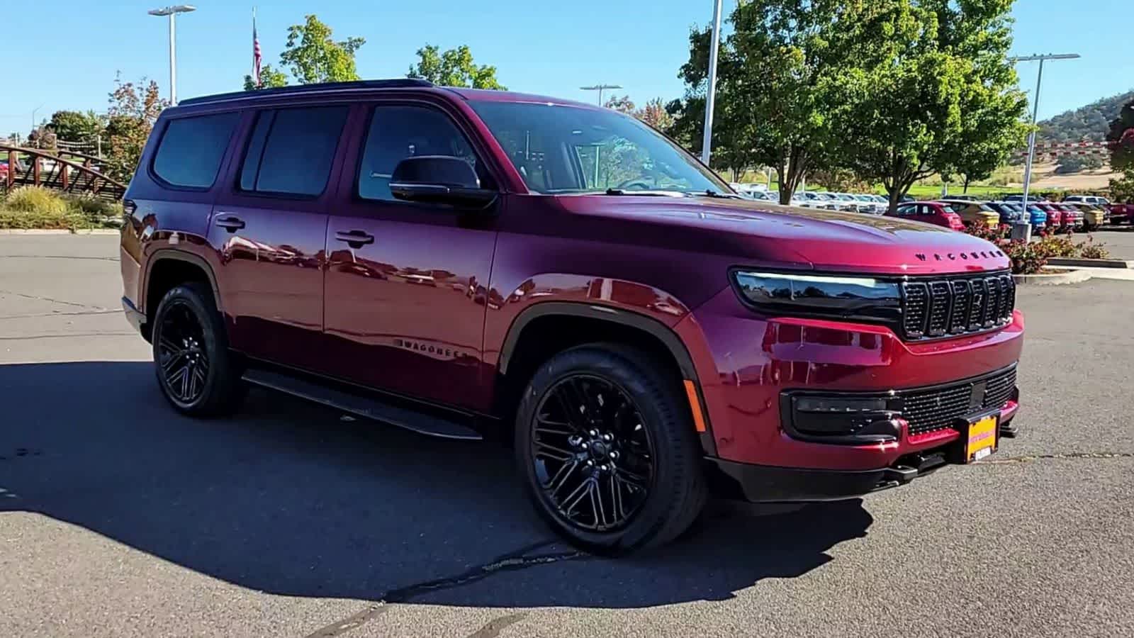 Thumbnail: 2024 Jeep Wagoneer - 2