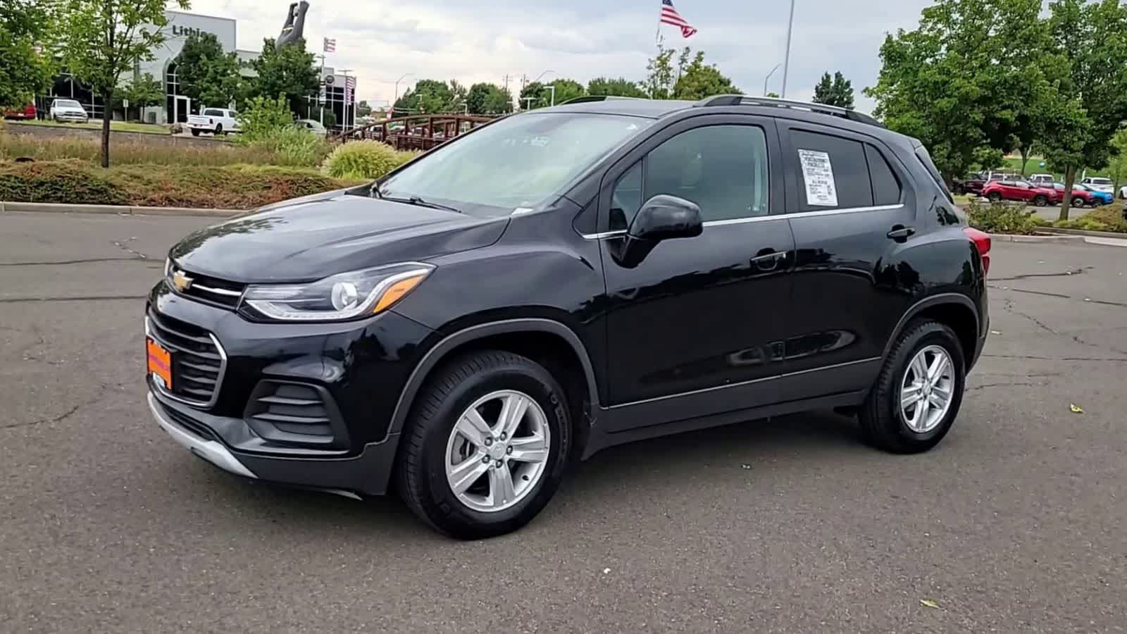 Thumbnail: 2020 Chevrolet Trax - 4