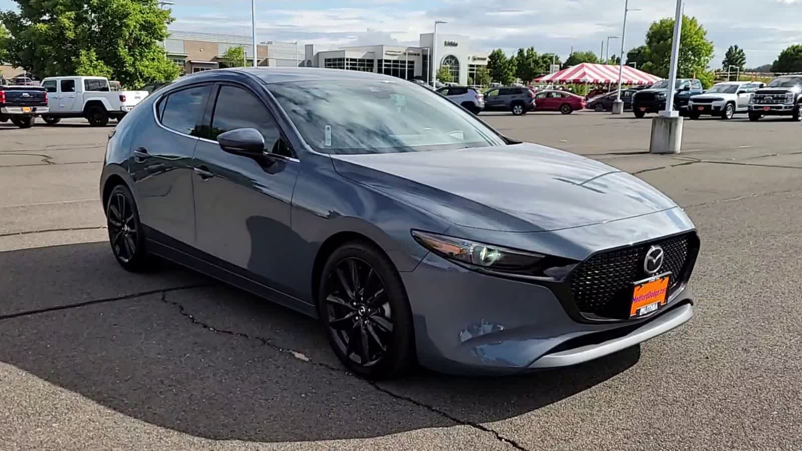 Used 2019 Mazda Mazda3 Premium with VIN JM1BPANM4K1139485 for sale in Medford, OR