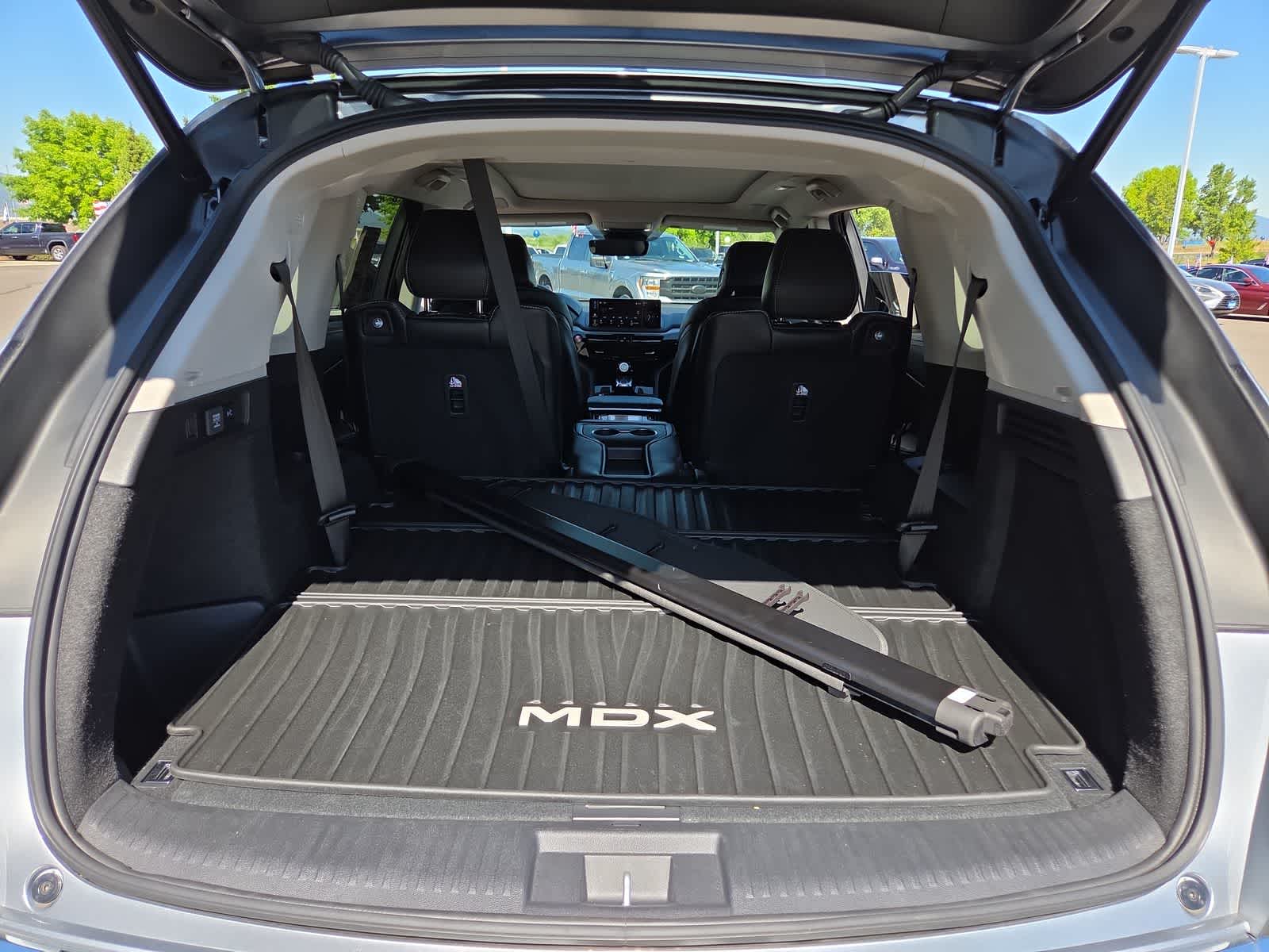 Thumbnail: 2025 Acura MDX - 27