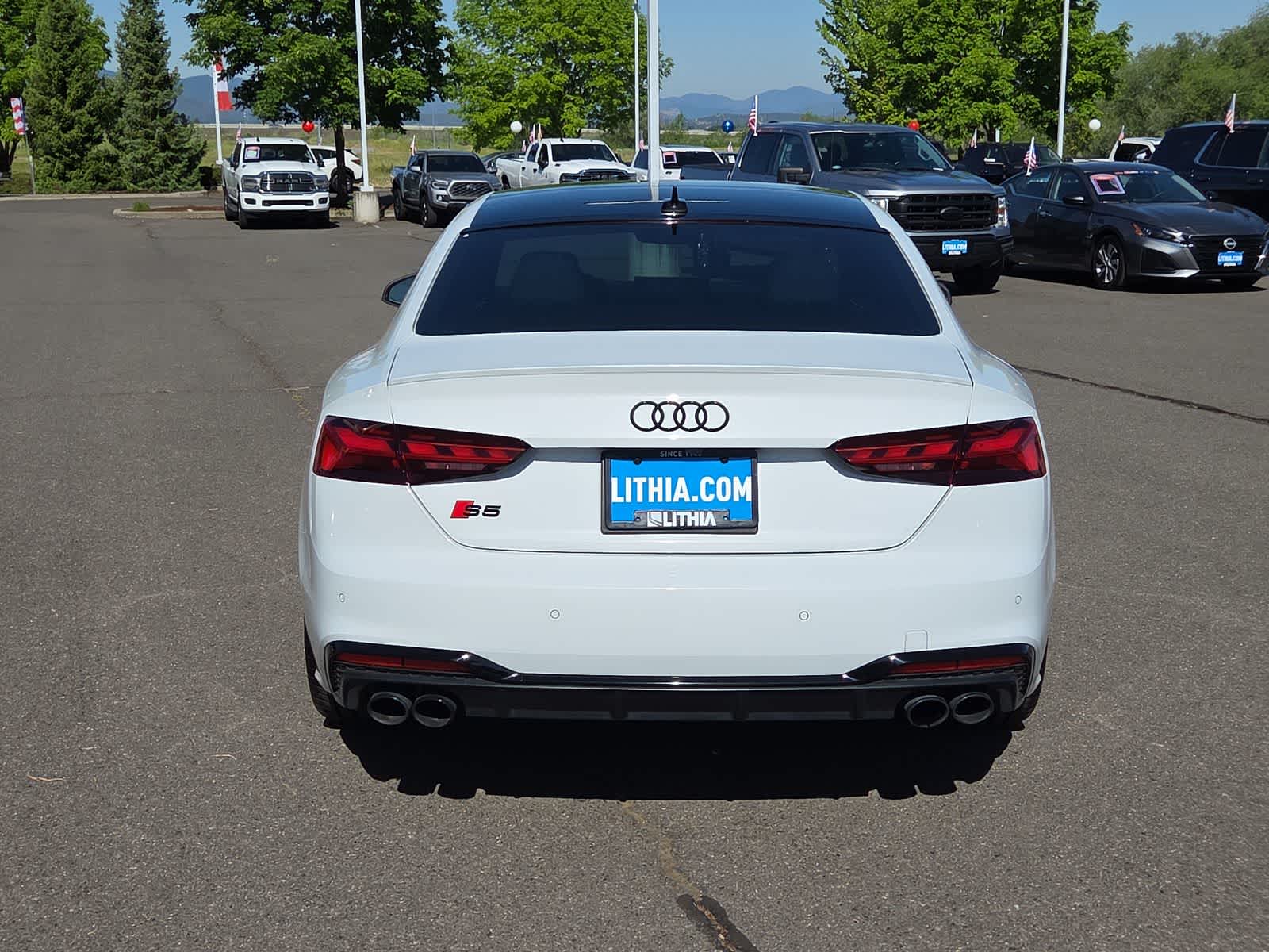 Thumbnail: 2023 Audi S5 - 13