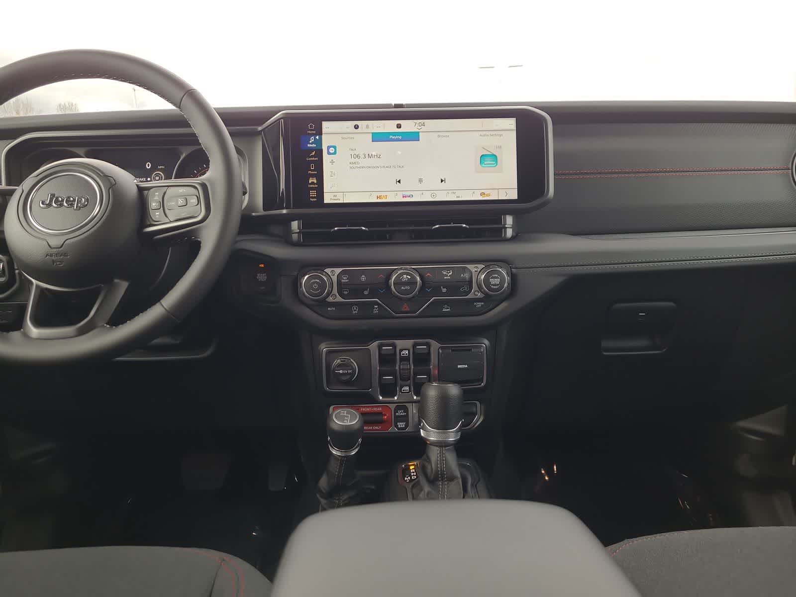 Thumbnail: 2026 Jeep Gladiator - 18