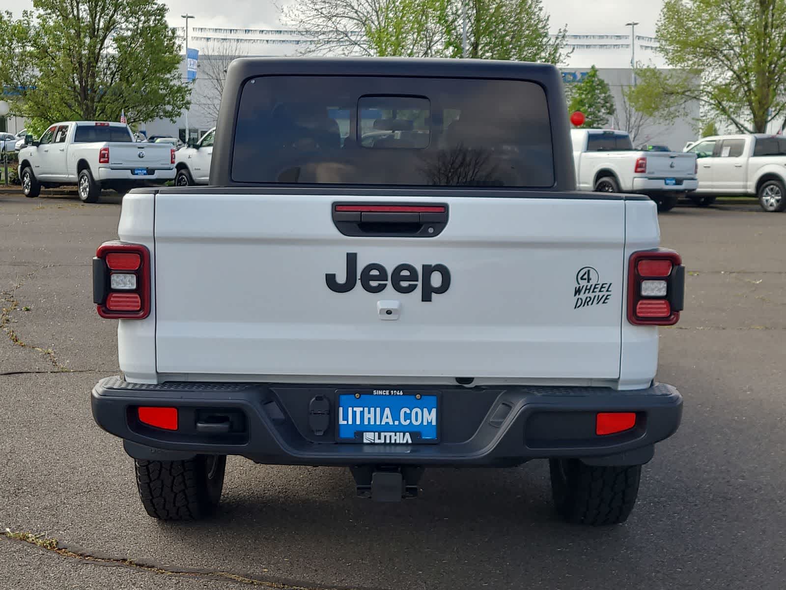 Thumbnail: 2022 Jeep Gladiator - 13