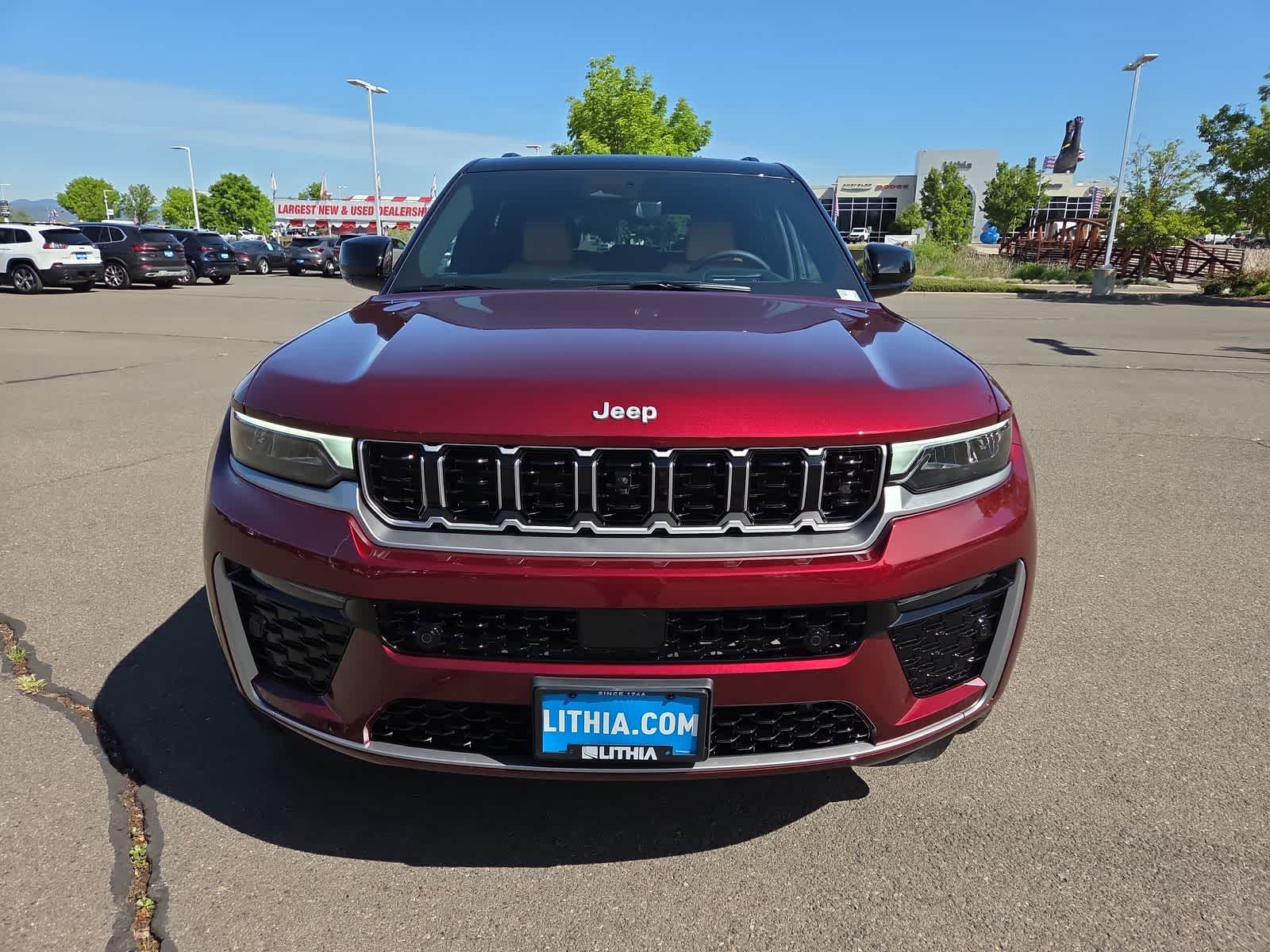 Thumbnail: 2026 Jeep Grand Cherokee - 14