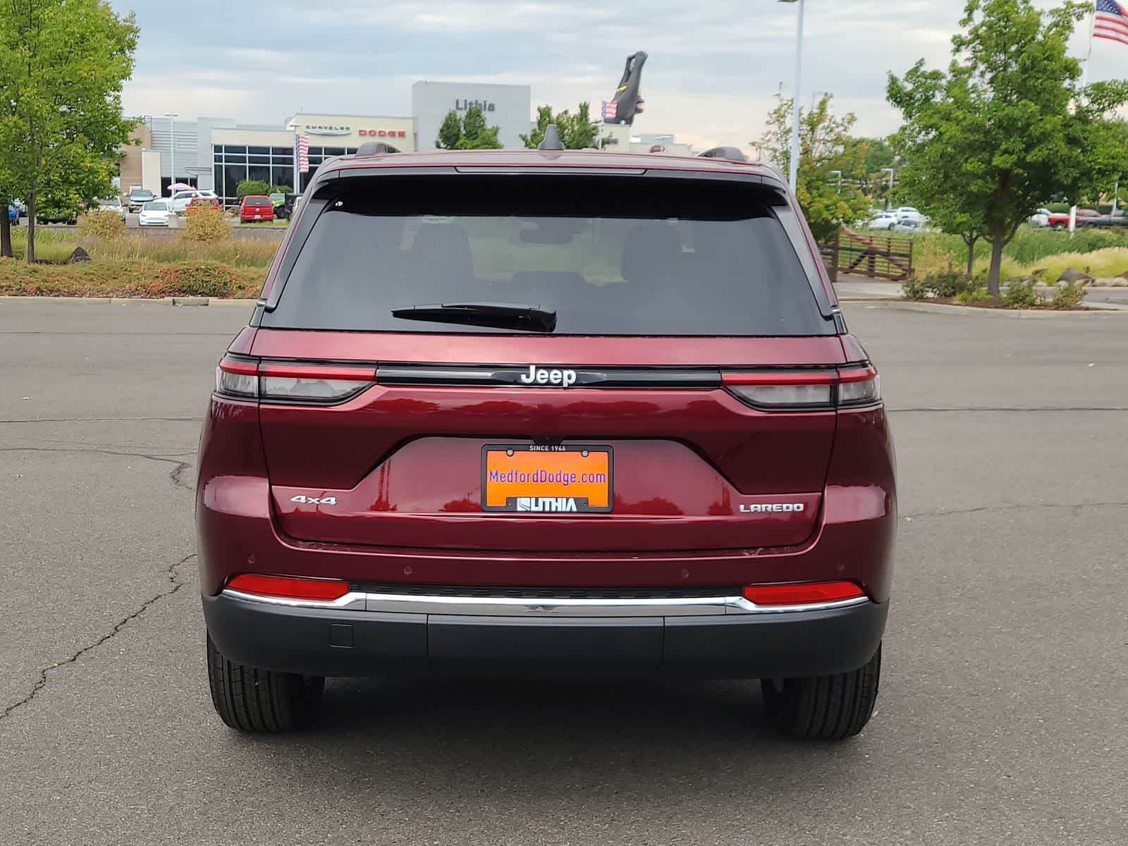 Thumbnail: 2025 Jeep Grand Cherokee - 13