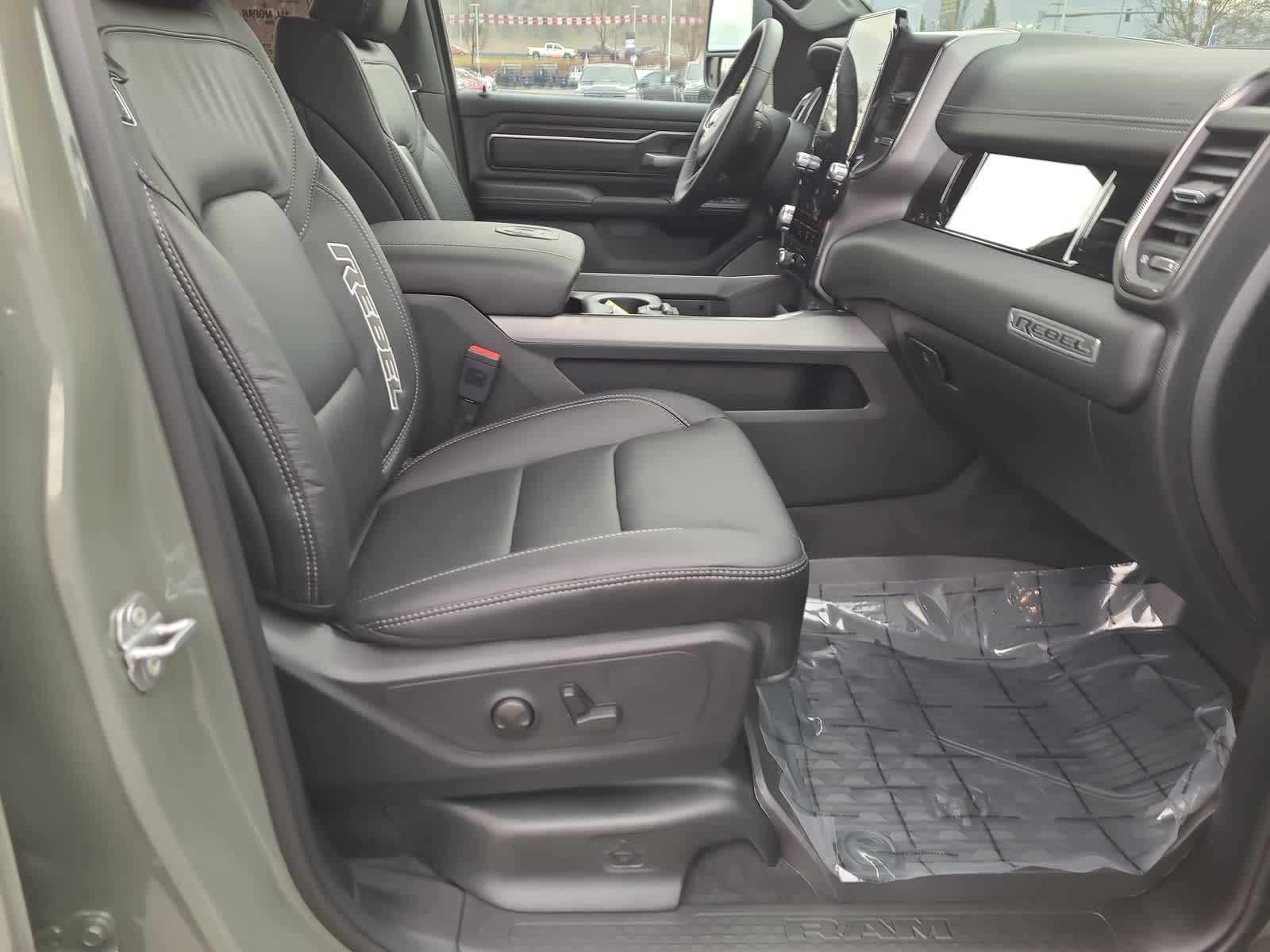 Thumbnail: 2026 RAM 1500 - 22