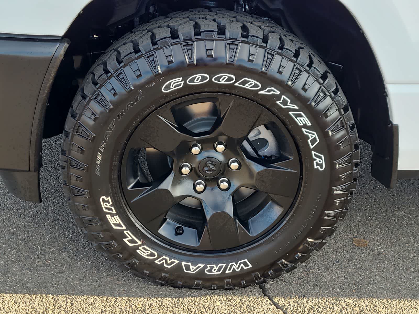 Thumbnail: 2026 RAM 1500 - 16