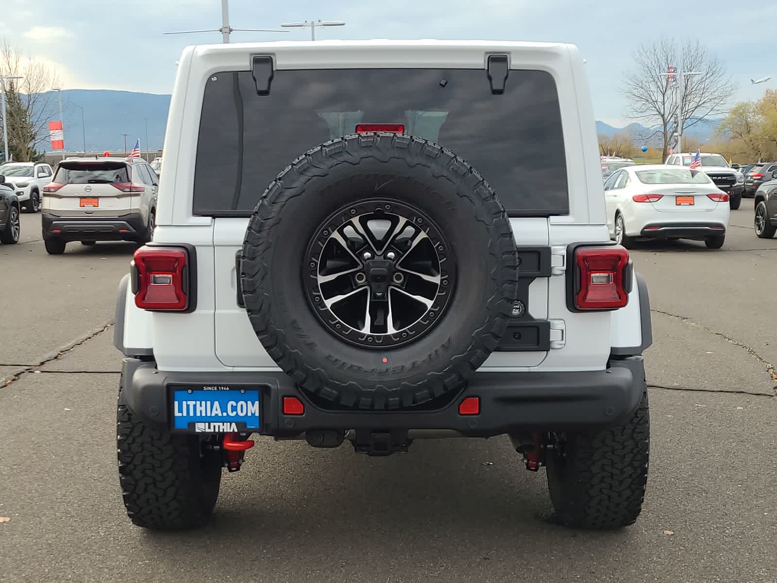 Thumbnail: 2026 Jeep Wrangler - 13