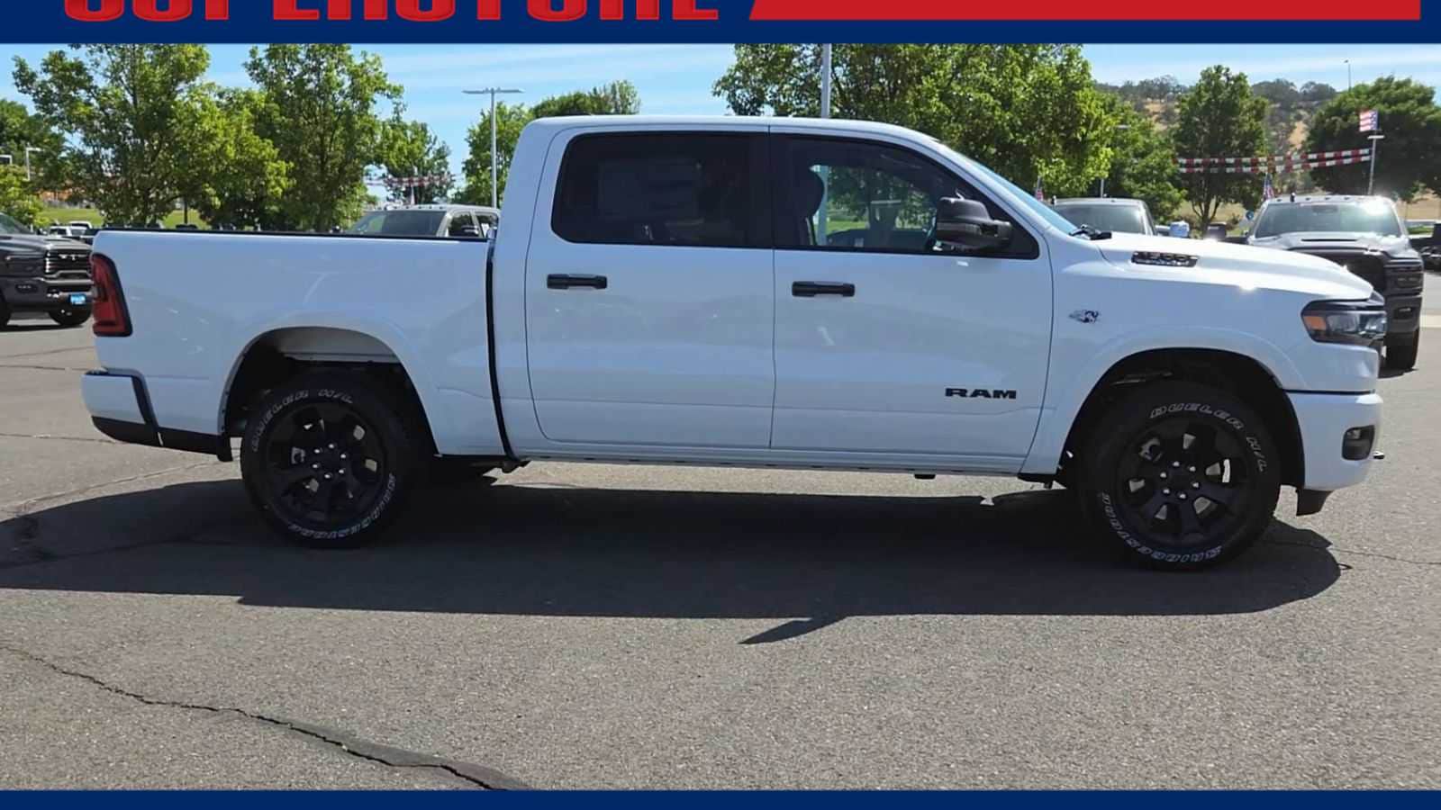 Thumbnail: 2026 RAM 1500 - 9