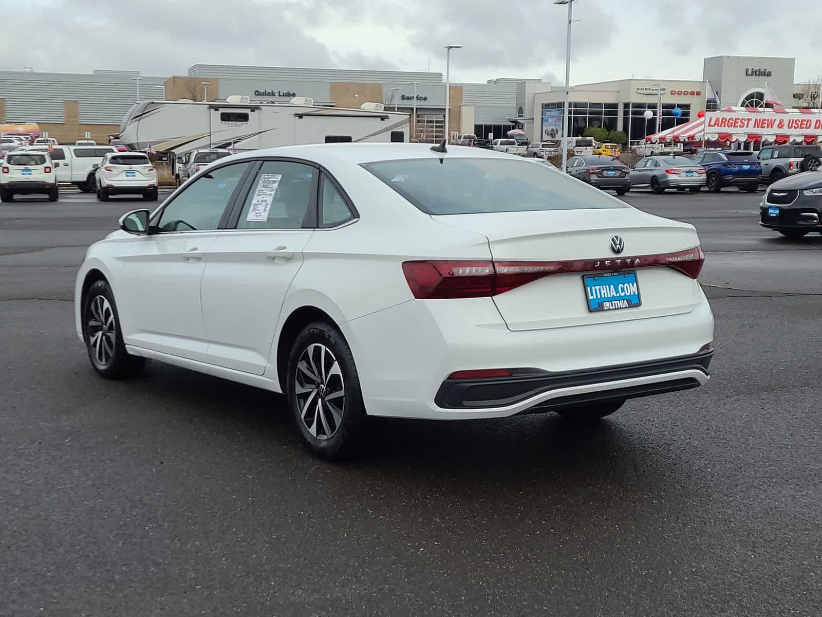 Thumbnail: 2025 Volkswagen Jetta - 12