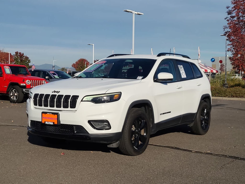 Used 2019 Jeep Cherokee Latitude Plus 4x4 SUV