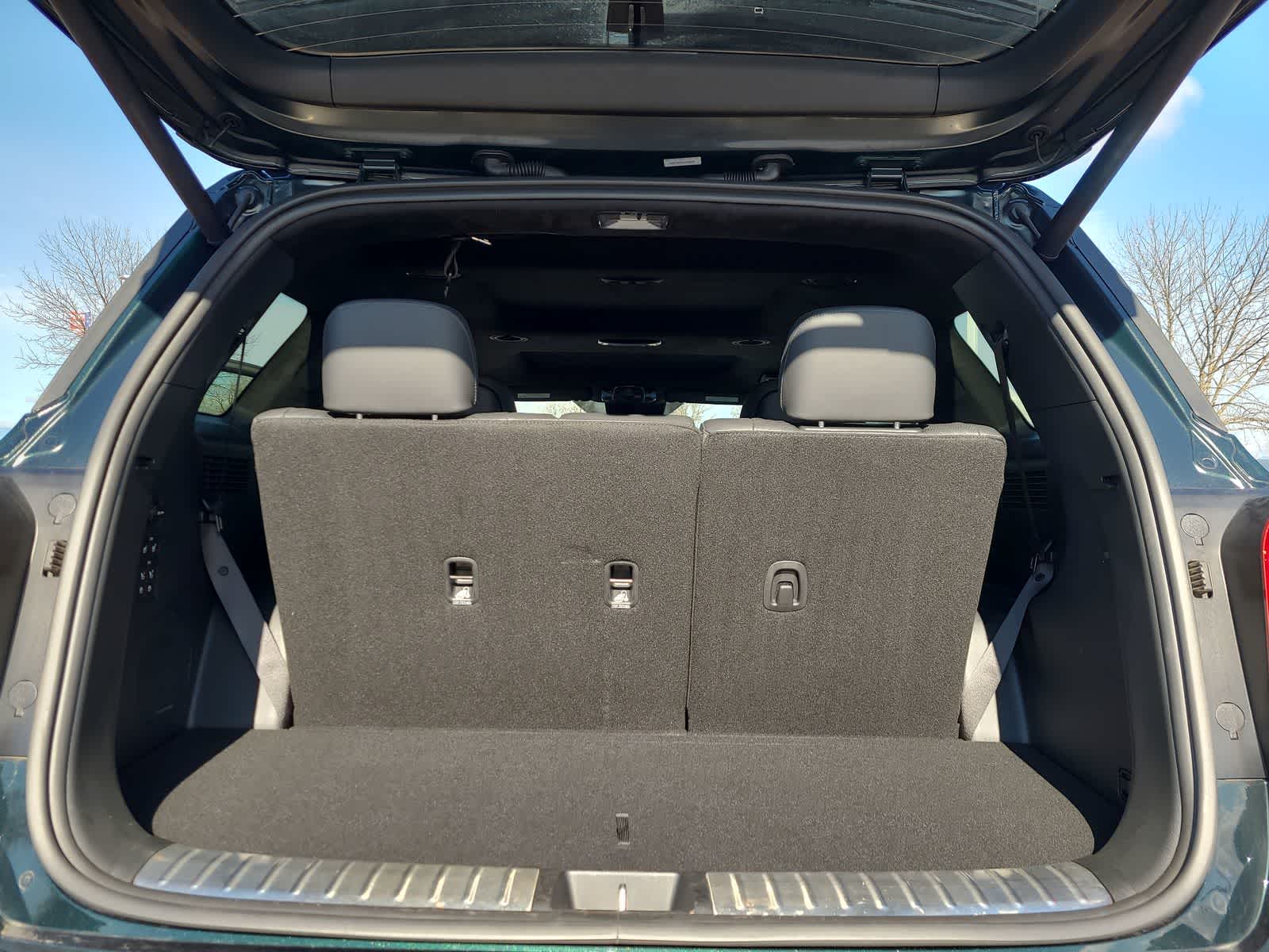 Thumbnail: 2025 Hyundai Palisade - 27