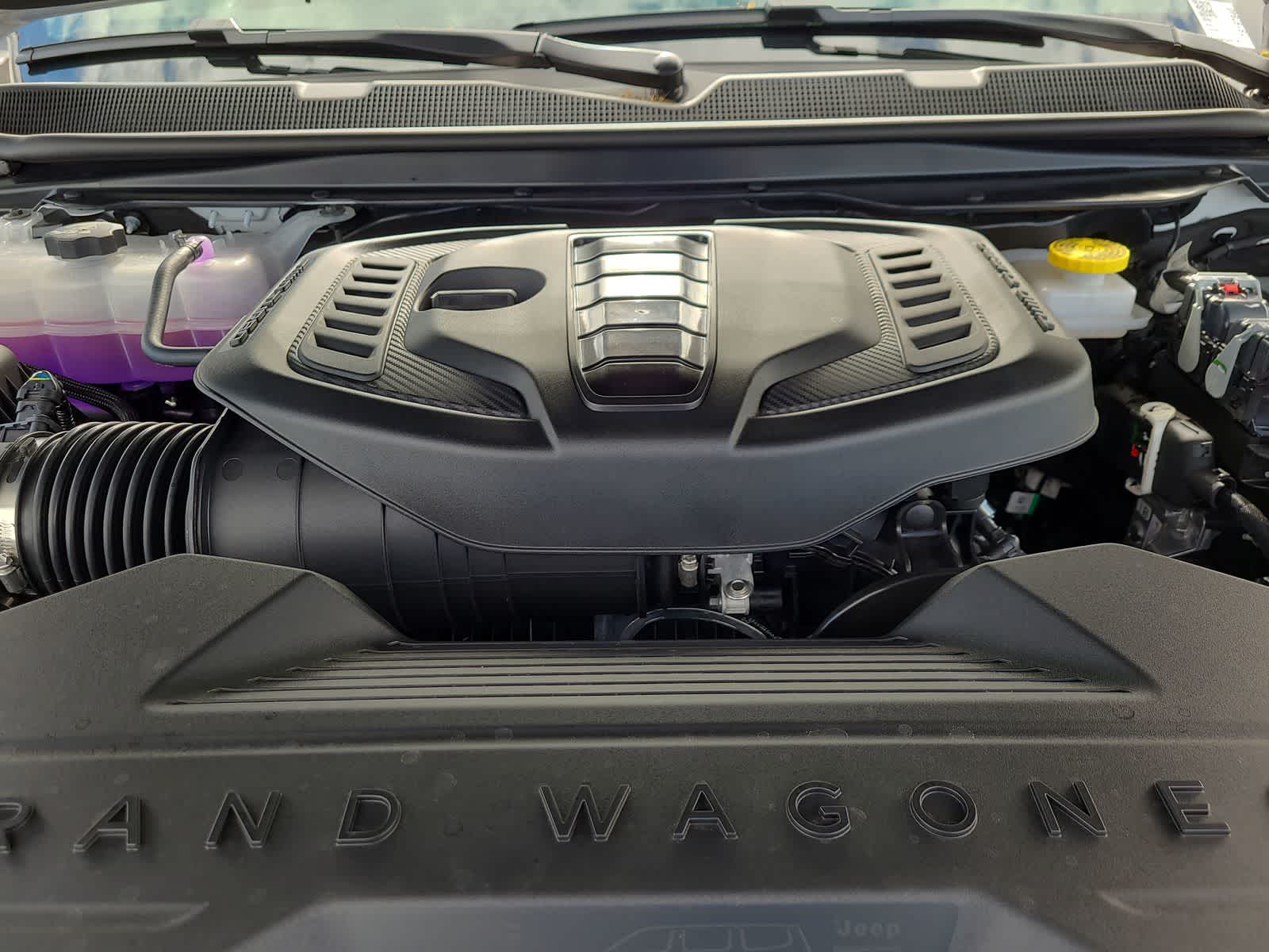 Thumbnail: 2026 Jeep Grand Wagoneer - 17