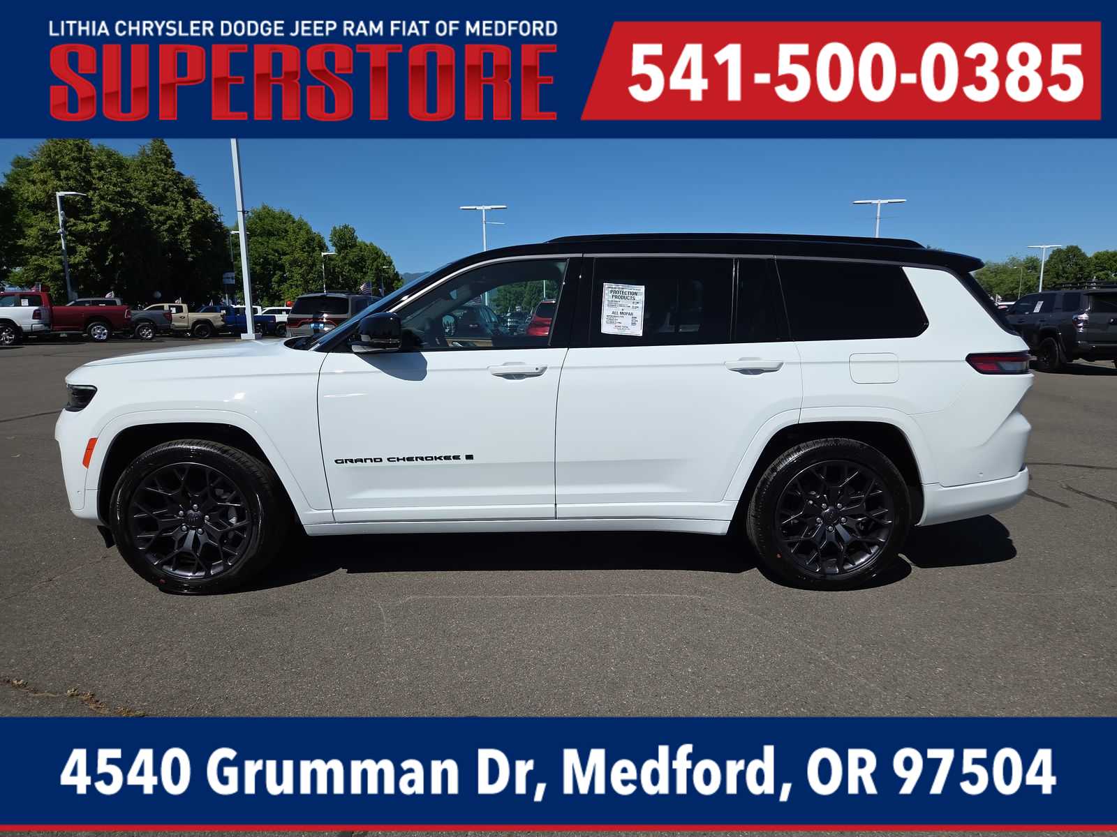 Thumbnail: 2026 Jeep Grand Cherokee - 11