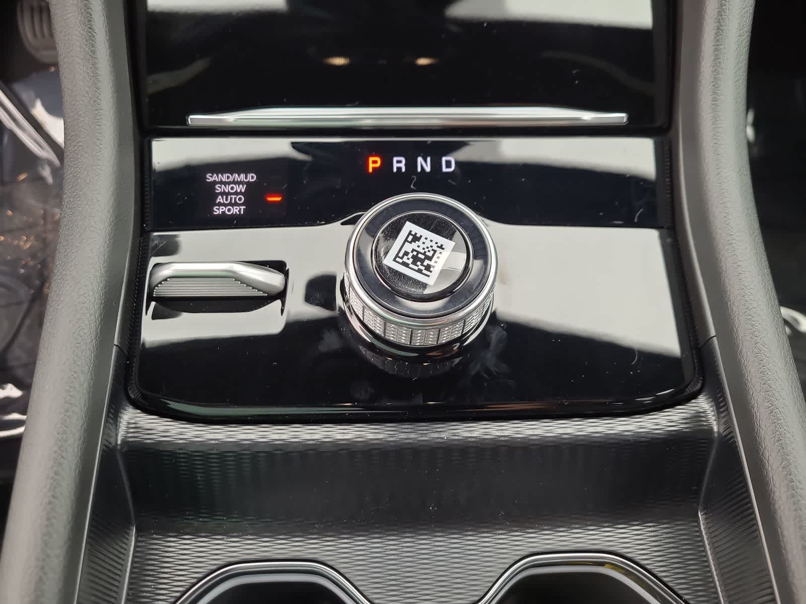 Thumbnail: 2025 Jeep Grand Cherokee - 25