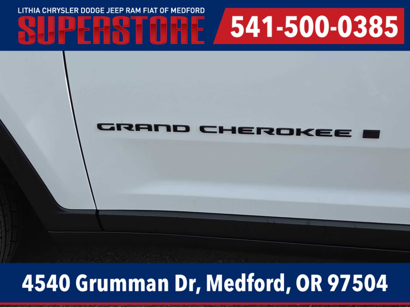 Thumbnail: 2026 Jeep Grand Cherokee - 15