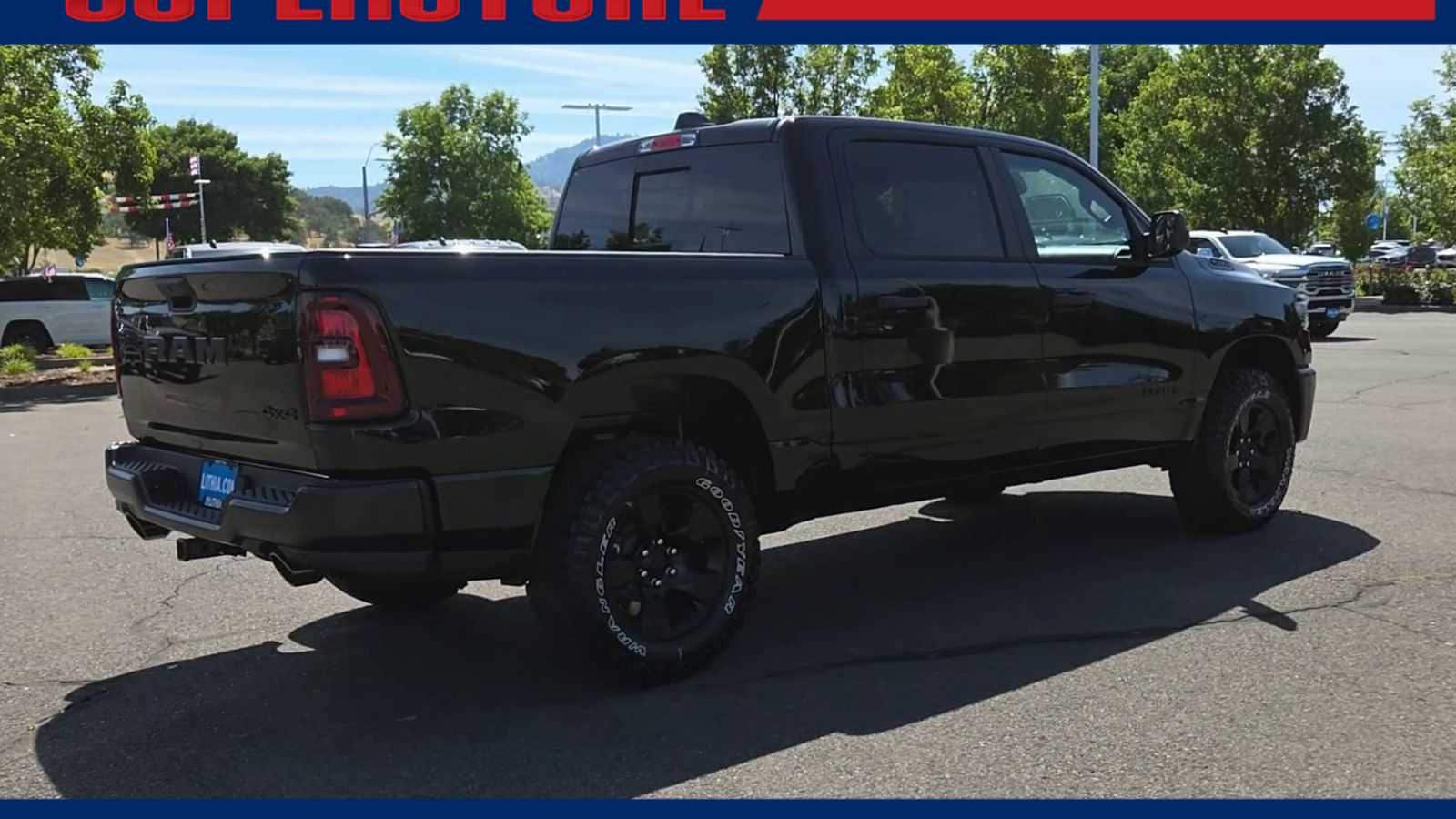Thumbnail: 2026 RAM 1500 - 8