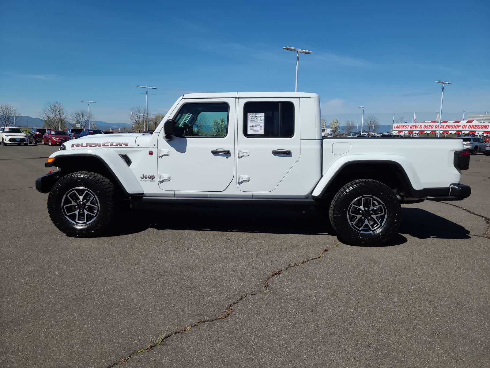 Thumbnail: 2026 Jeep Gladiator - 11