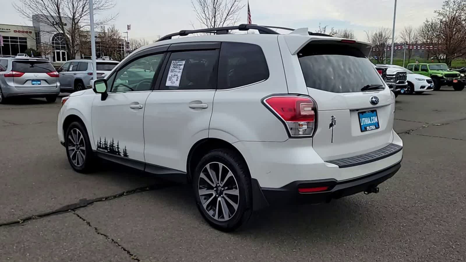 Thumbnail: 2017 Subaru Forester - 6