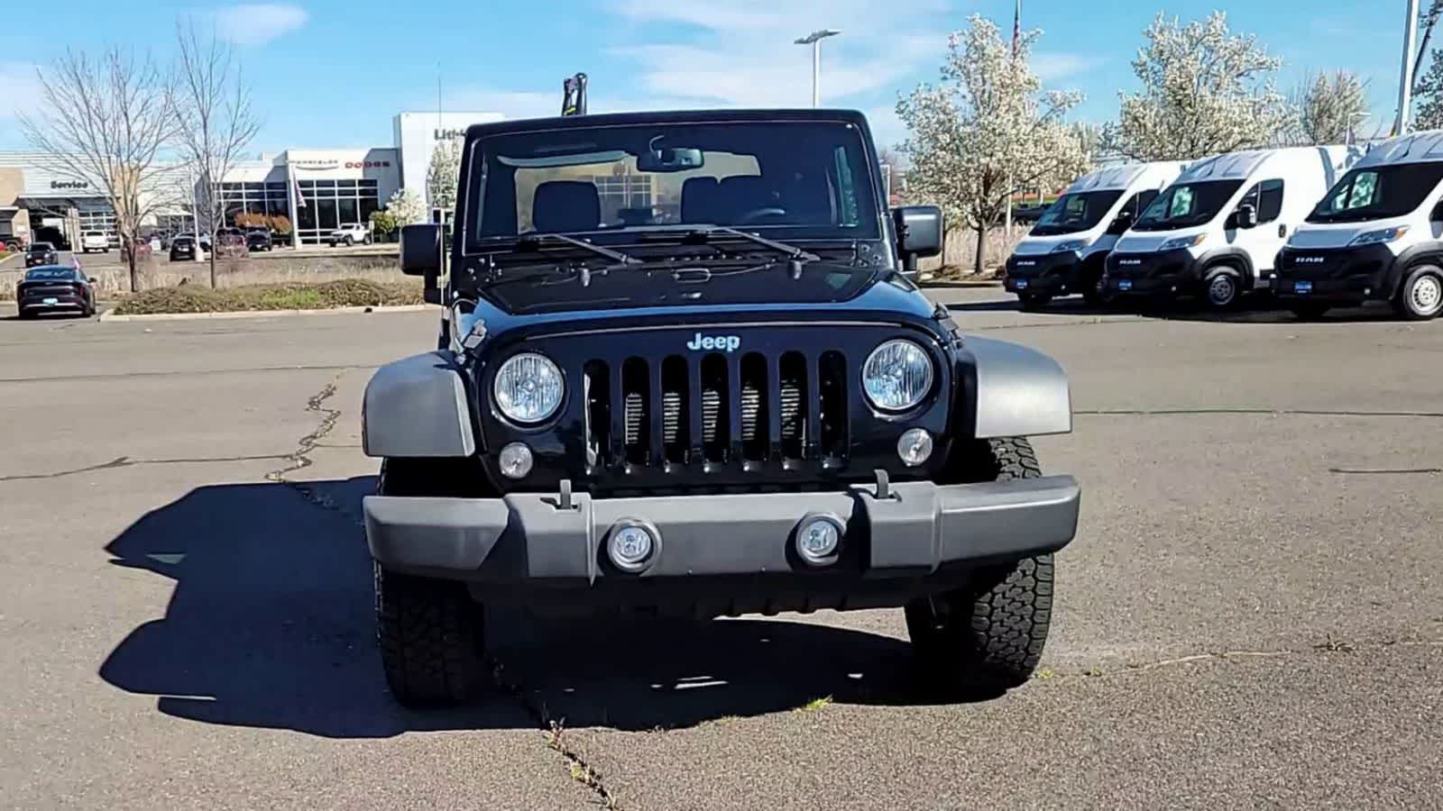 Thumbnail: 2018 Jeep Wrangler - 3