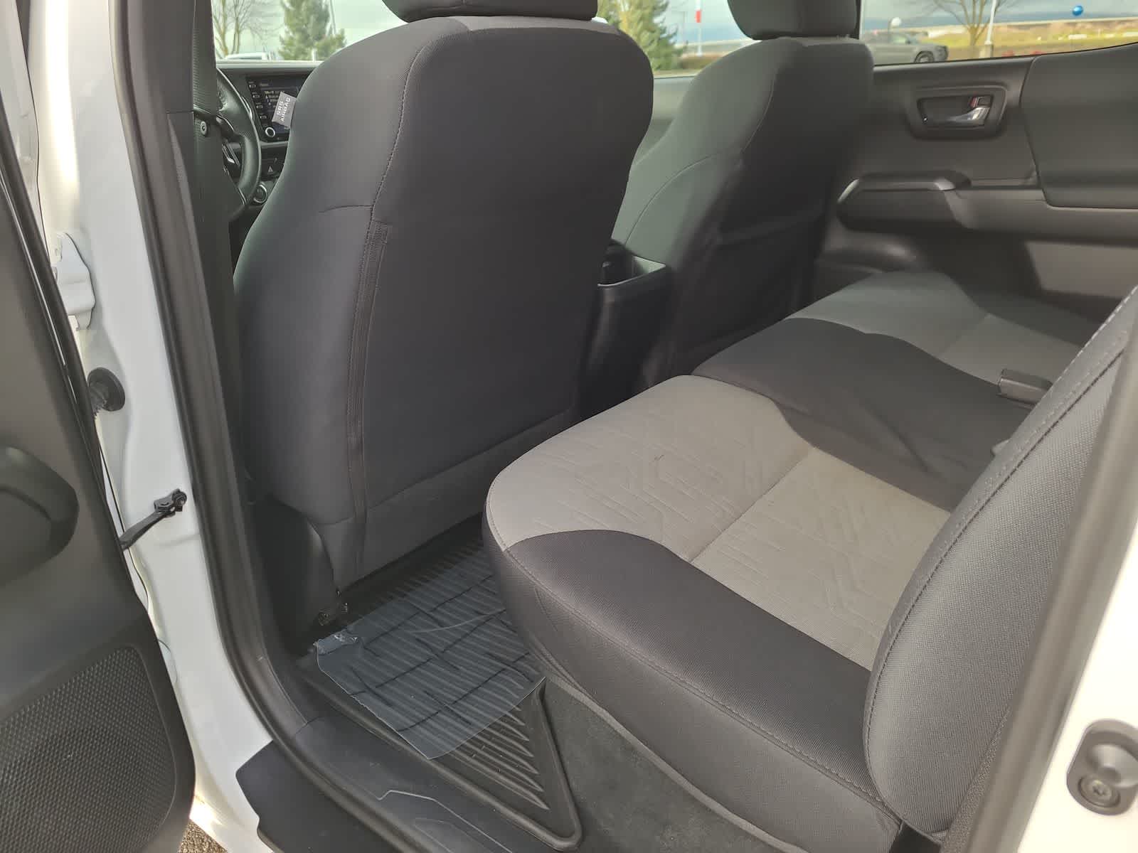 Thumbnail: 2020 Toyota Tacoma - 20