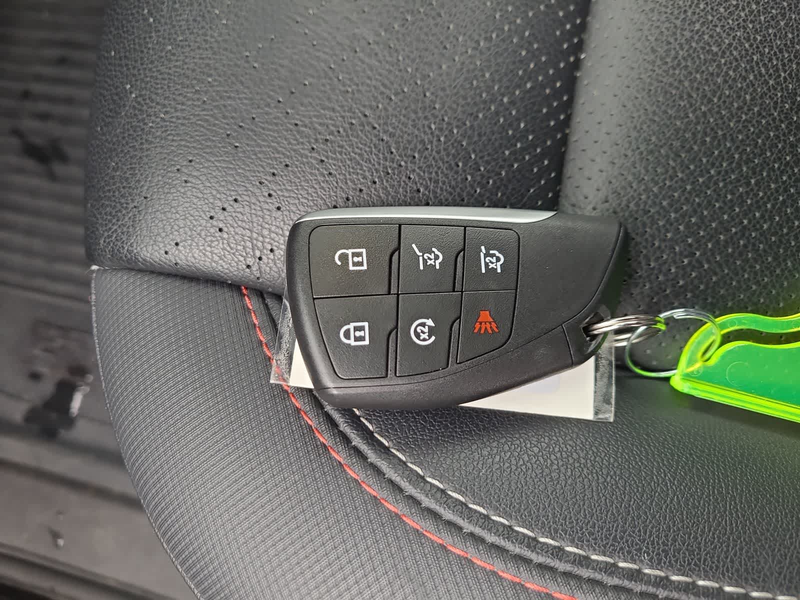 Thumbnail: 2025 Chevrolet Traverse - 28