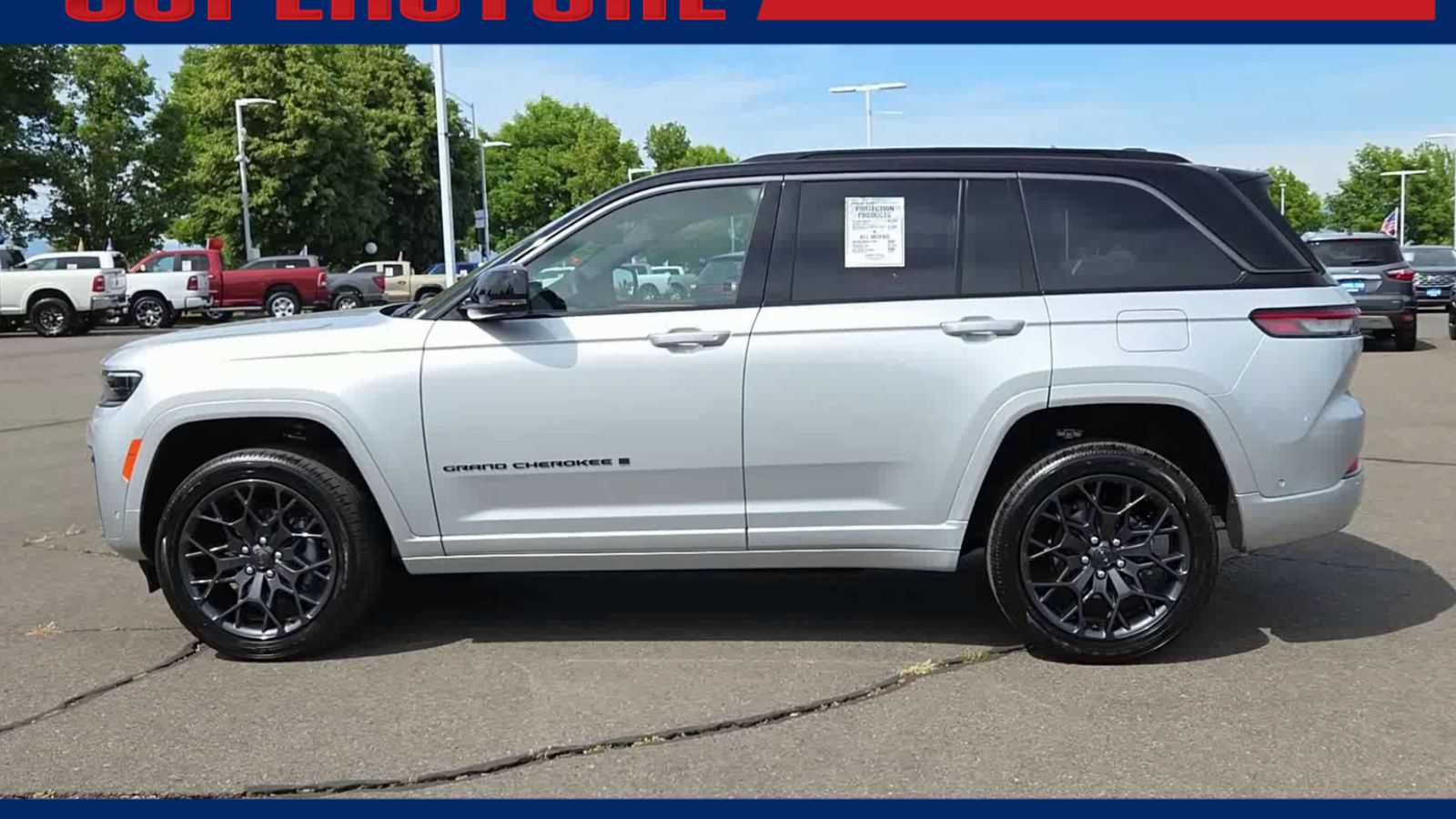 Thumbnail: 2026 Jeep Grand Cherokee - 5