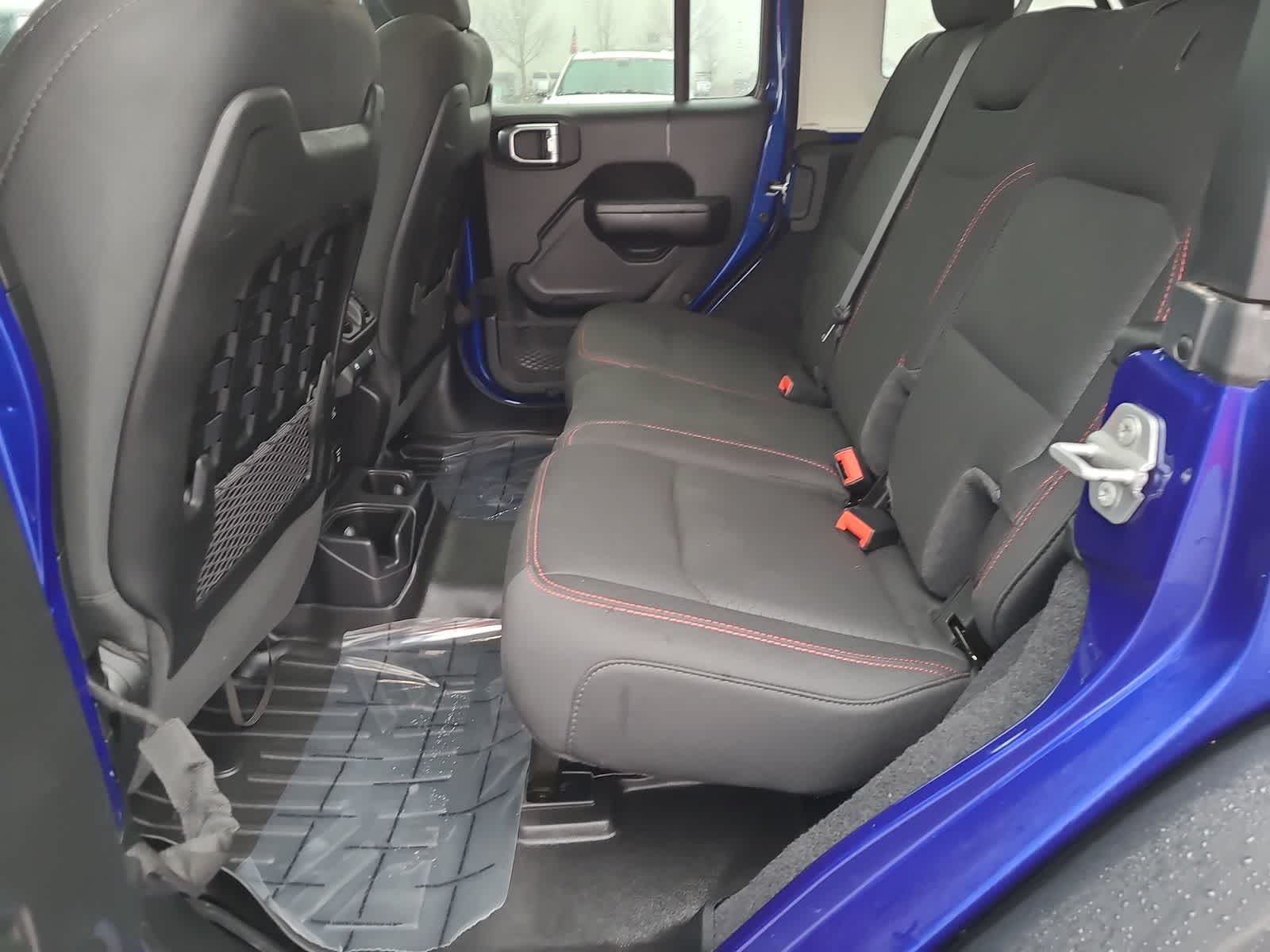 Thumbnail: 2020 Jeep Wrangler - 21