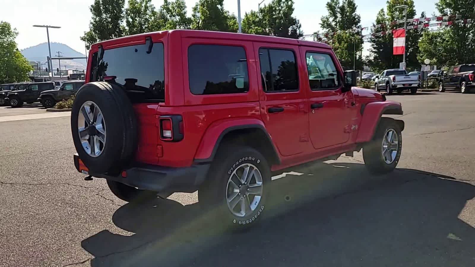 Thumbnail: 2023 Jeep Wrangler - 8