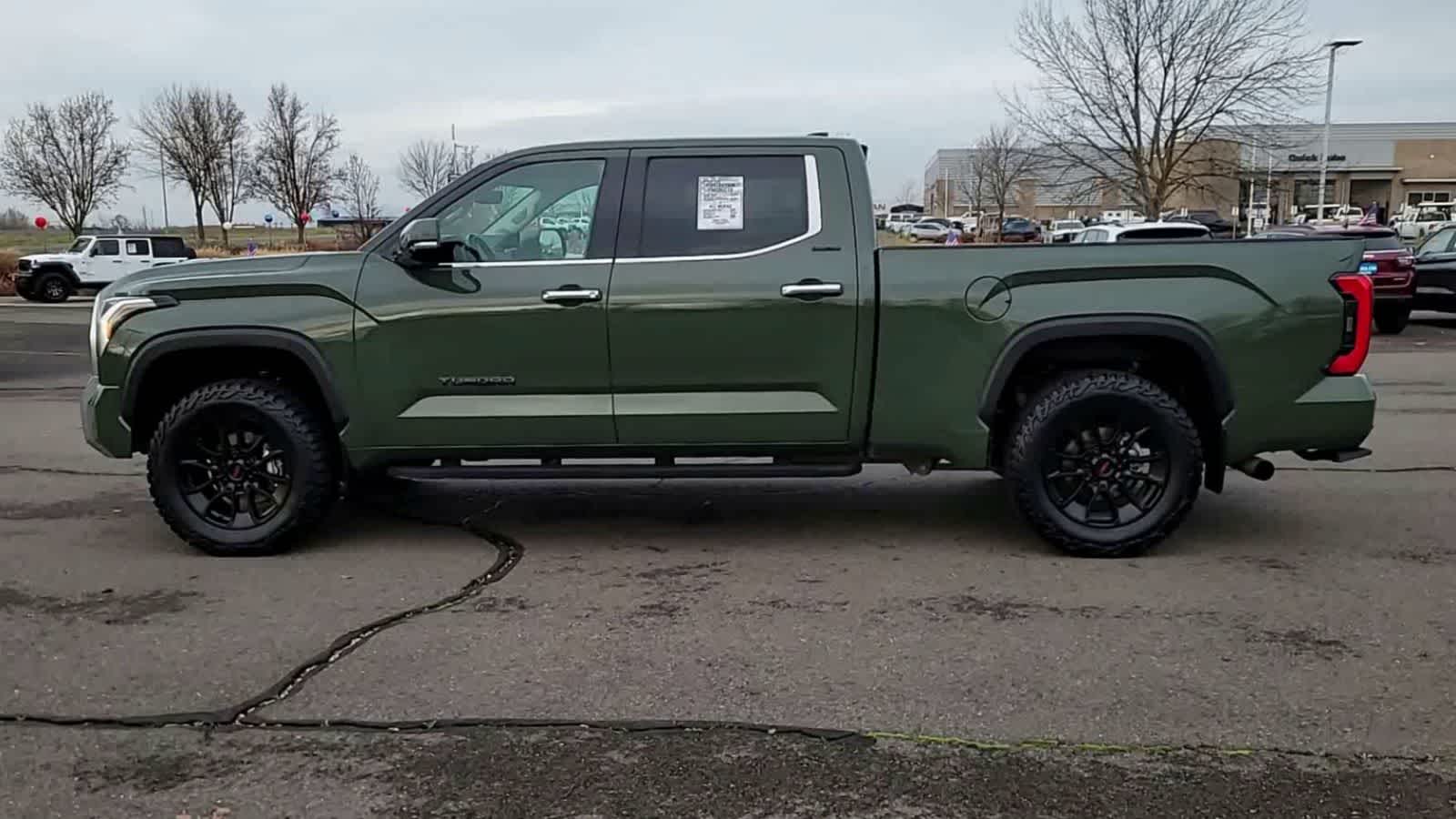 Thumbnail: 2022 Toyota Tundra - 5