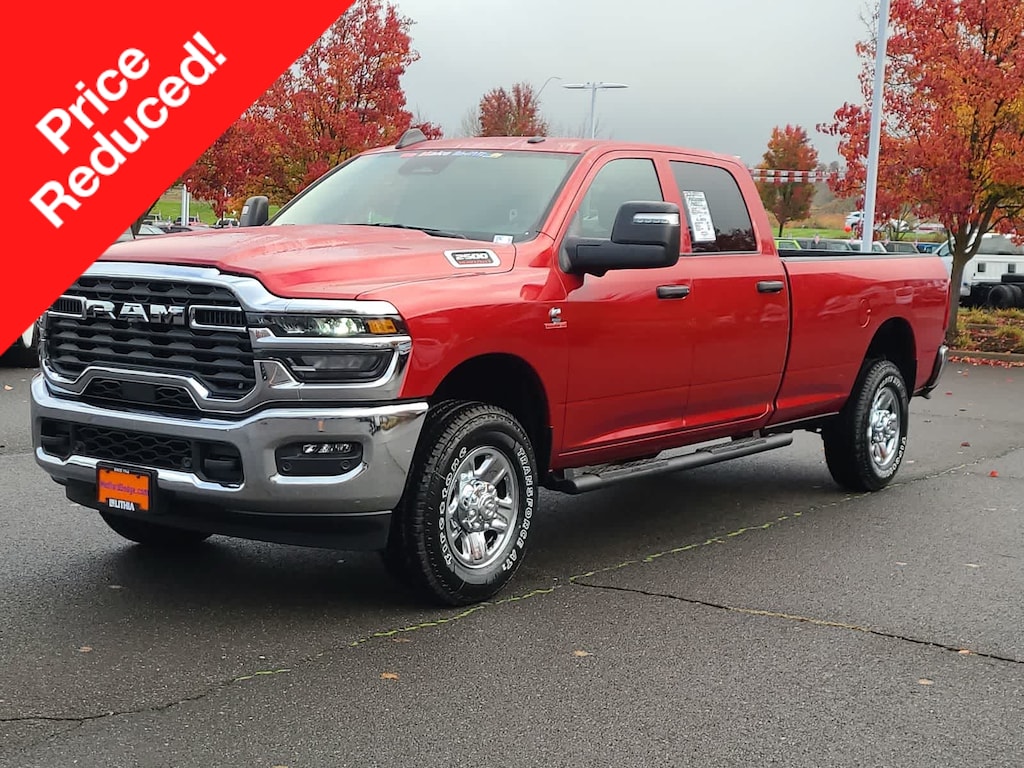 New 2026 Ram 2500 TRADESMAN CREW CAB 4X4 8' BOX Pickup