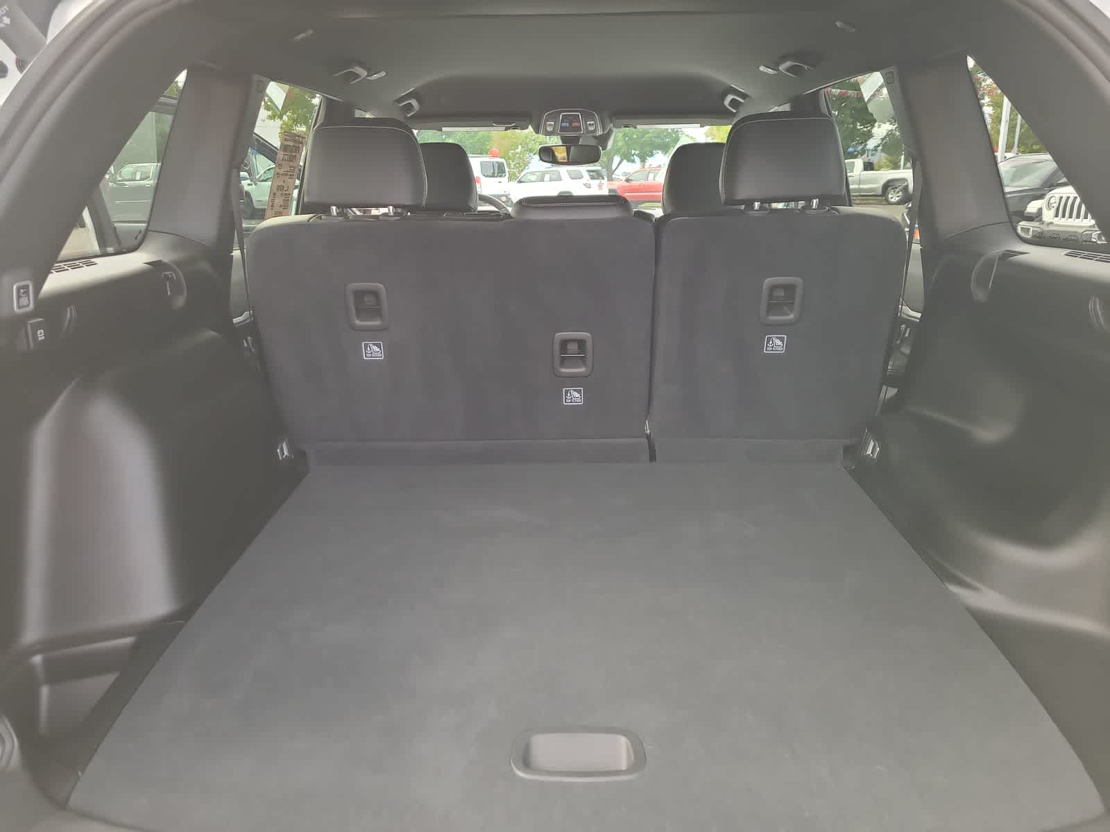 Thumbnail: 2024 Jeep Grand Cherokee - 27