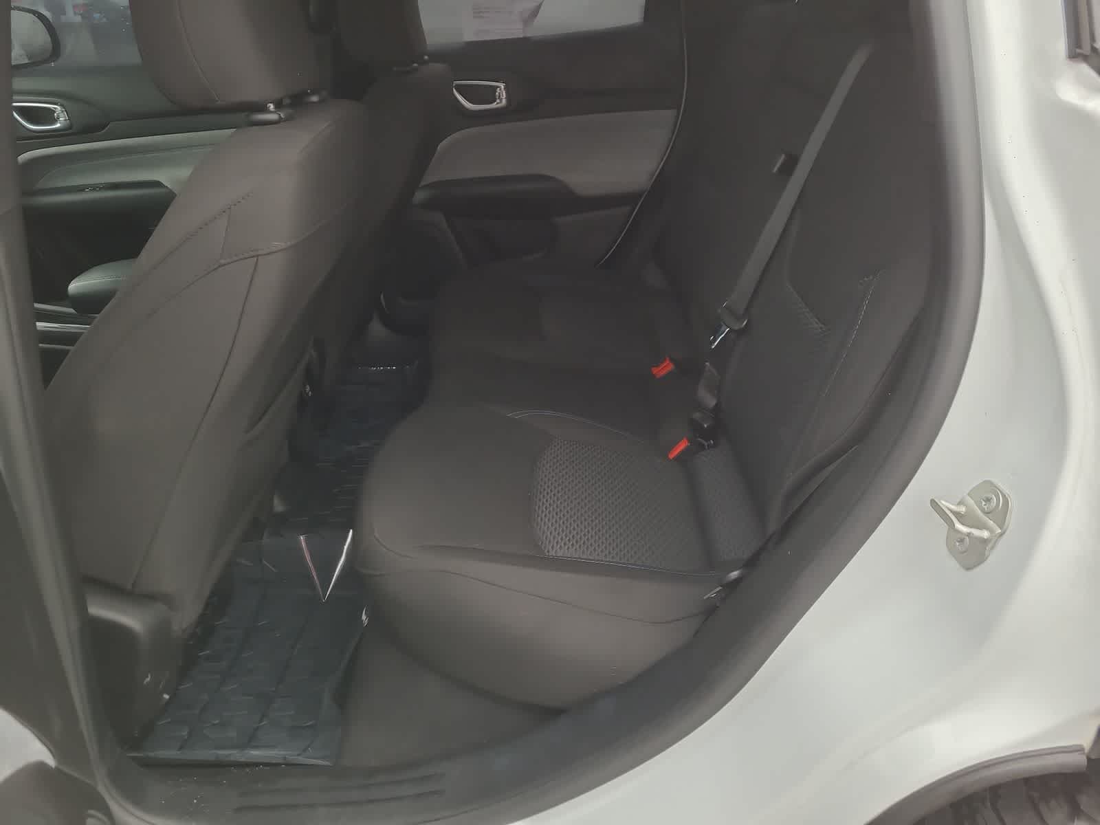 Thumbnail: 2025 Jeep Compass - 21