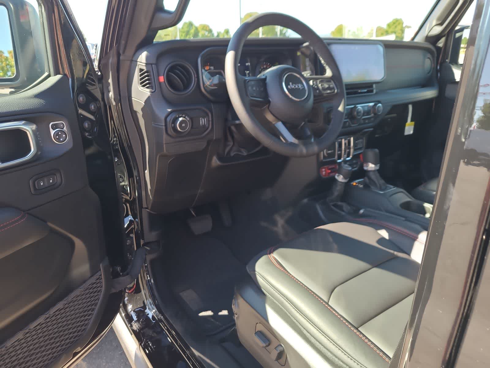 Thumbnail: 2025 Jeep Wrangler - 10